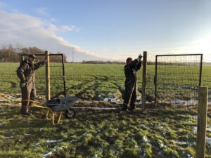 Podahegn sætter hegn op d. 6. jan.